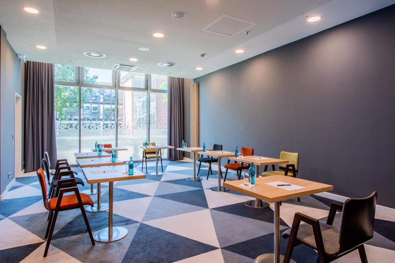 Premier Inn Koeln City Sued Colónia Exterior foto